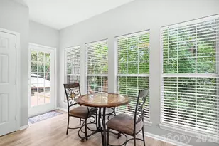 4710 Kirkgard Trail, Charlotte, NC 28269 - Photo 14