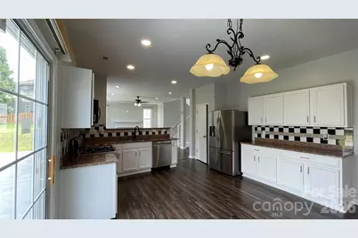 17425 Westmill Lane, Charlotte, NC 28277 - Photo 12