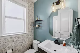 7116 Toxaway Ln, Charlotte, NC 28269 - Photo 10