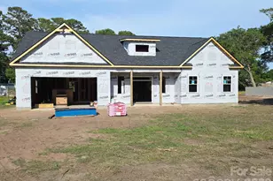 1844 Oak Harbor Dr SW, Ocean Isle Beach, NC 28469 - Photo 2