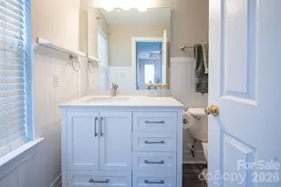 3148 Walnut Park Dr, Charlotte, NC 28262 - Photo 6