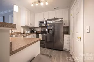 3148 Walnut Park Dr, Charlotte, NC 28262 - Photo 10
