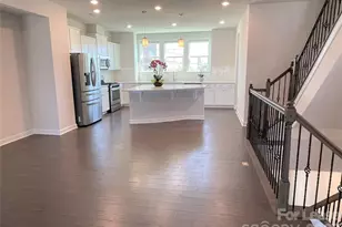 7807 Reunion Row Dr, Charlotte, NC 28277 - Photo 8