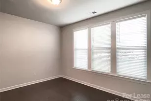 7807 Reunion Row Dr, Charlotte, NC 28277 - Photo 4