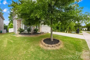 1042 Dina Dr, Fort Mill, SC 29708 - Photo 34