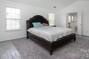 11807 Song Sparrow Ln, Charlotte, NC 28269 - Photo 18