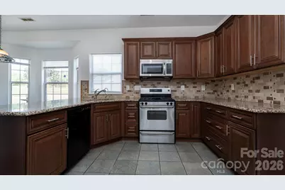 11807 Song Sparrow Lane, Charlotte, NC 28269 - Photo 10
