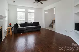 11807 Song Sparrow Ln, Charlotte, NC 28269 - Photo 6