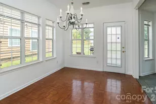 11807 Song Sparrow Ln, Charlotte, NC 28269 - Photo 14