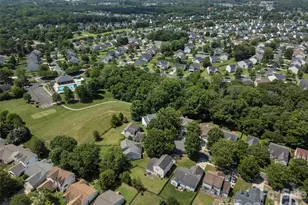 4313 Bubbling Brook Ct, Charlotte, NC 28278 - Photo 44