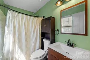 4313 Bubbling Brook Ct, Charlotte, NC 28278 - Photo 30