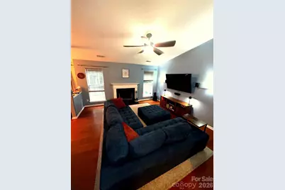 4313 Bubbling Brook Court, Charlotte, NC 28278 - Photo 4