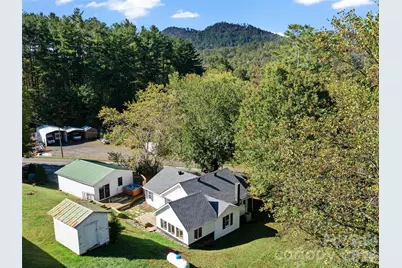 370 Bear Creek Church Road, Bakersville, NC 28705 - Photo 2