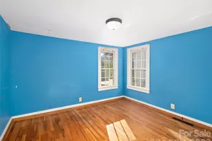 370 Bear Creek Church Rd, Bakersville, NC 28705 - Photo 8