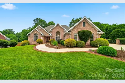 18 Mallard Court, Granite Falls, NC 28630 - Photo 2