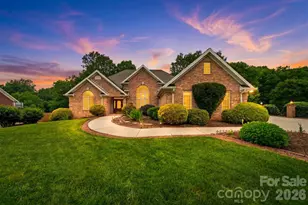 18 Mallard Ct, Granite Falls, NC 28630 - Photo 1