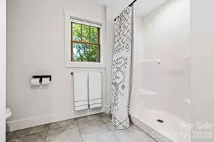 216 Hiawassee Ave, Black Mountain, NC 28711 - Photo 28