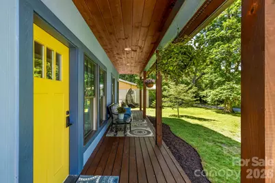 216 Hiawassee Avenue, Black Mountain, NC 28711 - Photo 4
