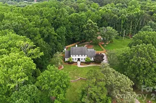 2516 Greenbrook Pkwy, Matthews, NC 28104 - Photo 28