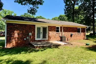 363 Don McGinnis Rd, Lincolnton, NC 28092 - Photo 14