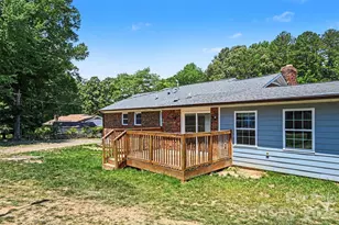 9902 Forest Dr, Charlotte, NC 28216 - Photo 36