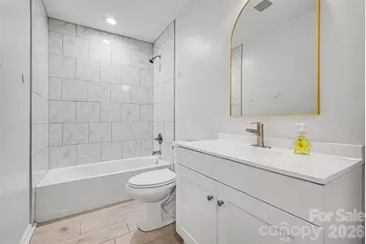 9902 Forest Drive, Charlotte, NC 28216 - Photo 20