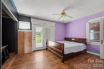 517 N Carolina Avenue, Maiden, NC 28650 - Photo 10