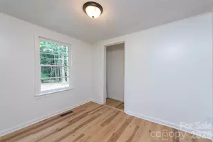 215 Merchant St, Asheville, NC 28803 - Photo 18