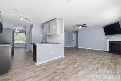 5904 Ellimar Field Lane, Charlotte, NC 28215 - Photo 10
