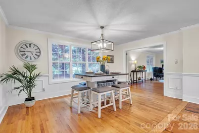 103 Forest Avenue, Landrum, SC 29356 - Photo 6