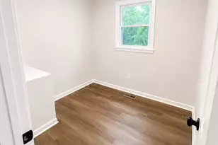 803 Dogwood Dr, Dallas, NC 28034 - Photo 8