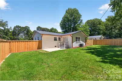 4408 Ivanhoe Place, Charlotte, NC 28205 - Photo 24