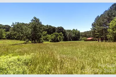 2687 Ra Adin Drive, Newton, NC 28658 - Photo 2