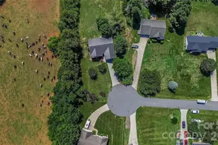 101 Mt Zion Dr, Statesville, NC 28625 - Photo 8