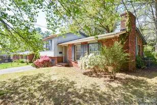 1420 Waybridge Ln, Winston Salem, NC 27103 - Photo 2