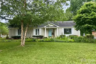 5420 Topping Pl, Charlotte, NC 28209 - Photo 1