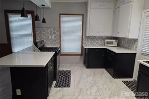 238 S Main St, Davidson, NC 28036 - Photo 2