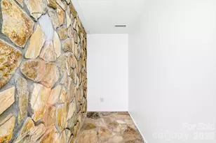 270 Blake Branch Rd, Sylva, NC 28779 - Photo 38