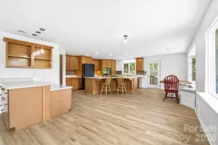 270 Blake Branch Rd, Sylva, NC 28779 - Photo 10