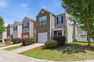 3627 Danvers St, Charlotte, NC 28213 - Photo 2