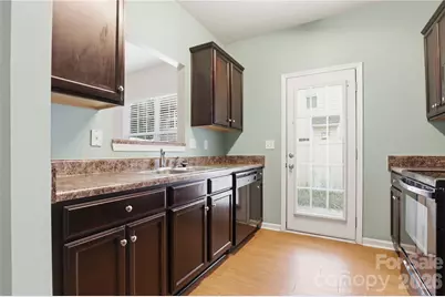 3627 Danvers Street, Charlotte, NC 28213 - Photo 6