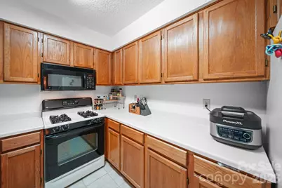 6049 Green Forest Drive, Charlotte, NC 28212 - Photo 6