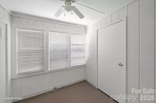 6049 Green Forest Dr, Charlotte, NC 28212 - Photo 14