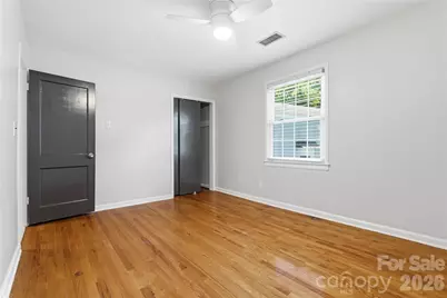 525 Wakefield Drive, Charlotte, NC 28209 - Photo 24