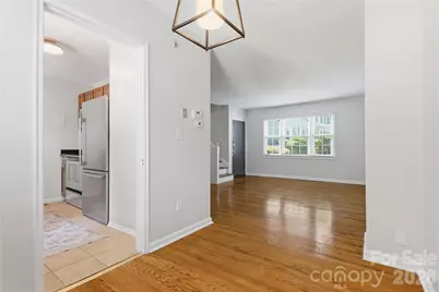525 Wakefield Drive, Charlotte, NC 28209 - Photo 16