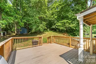771 Hoppy Tom Hollow Rd, Marion, NC 28752 - Photo 6