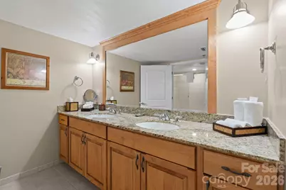 301 Bowling Park Road, Asheville, NC 28803 - Photo 14