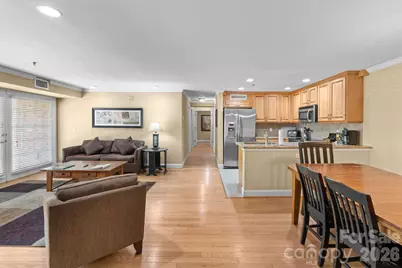 301 Bowling Park Road, Asheville, NC 28803 - Photo 2