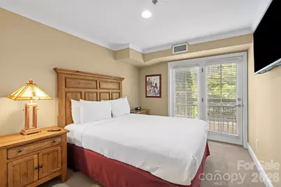 301 Bowling Park Road, Asheville, NC 28803 - Photo 10