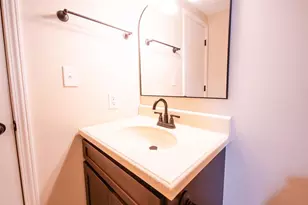110 N Chestnut St, Morganton, NC 28655 - Photo 12